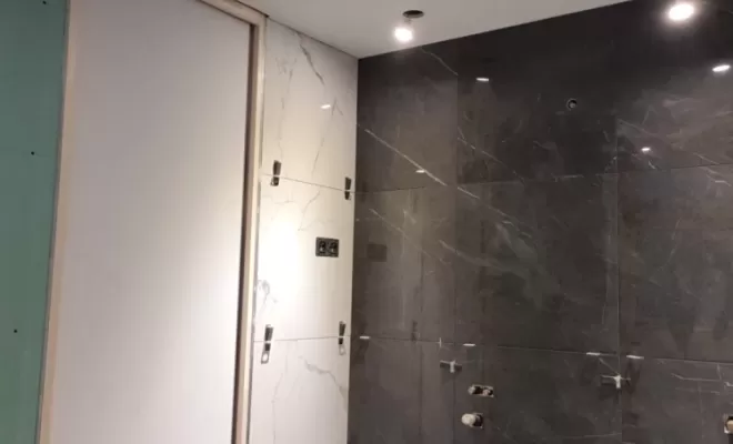 Comment rénover un plafond suite à un dégât des eaux dans un appartement ?, Houilles, PROJET CONSTRUCTION