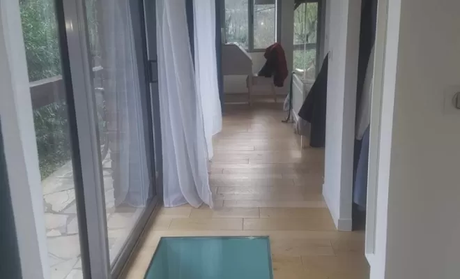Comment rénover un plafond suite à un dégât des eaux dans un appartement ?, Houilles, PROJET CONSTRUCTION